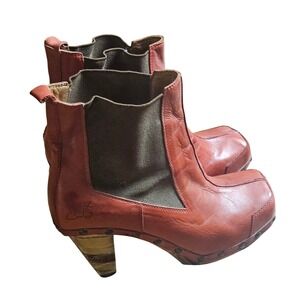 John Fluevog Faiths Certitude Red Leather Wood Clog Chelsea Ankle Boots Women 8